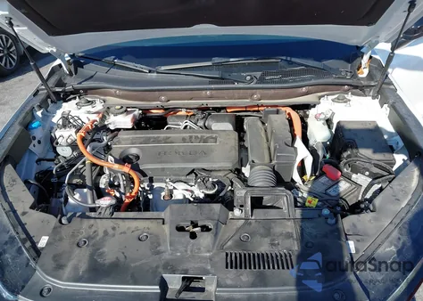 2025 Honda Cr-V Hybrid Sport Touring z USA, uszkodzony, nr VIN 5J6RS6H94SL010484